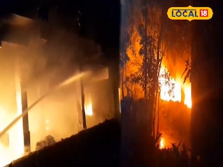 ভোররাতে ভয়াবহ আগুনে ভস্মীভূত ফলতার পেন কারখানা ভোররাতে ভয়াবহ আগুনে ভস্মীভূত ফলতার পেন কারখানা