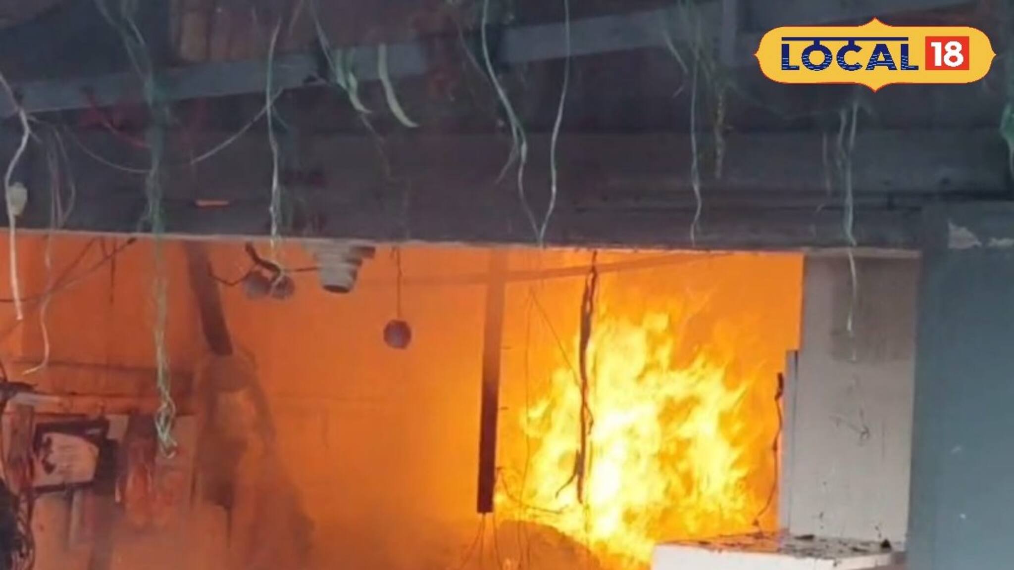 Market Fire: খাল কেটে কুমির ডাকা! রাস্তা দখল করে ব্যবসা, ঢুকতে বেগ পেল দমকল! অসচেতনতার ভয়াবহ পরিণাম