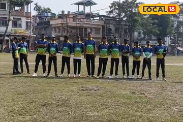 শিলিগুড়ির বাল্মিকী মাঠে চার-ছক্কার ধামাকা! প্রথমবার ফ্রেন্ডশিপ কাপ ঘিরেই তুঙ্গে উন্মাদনা