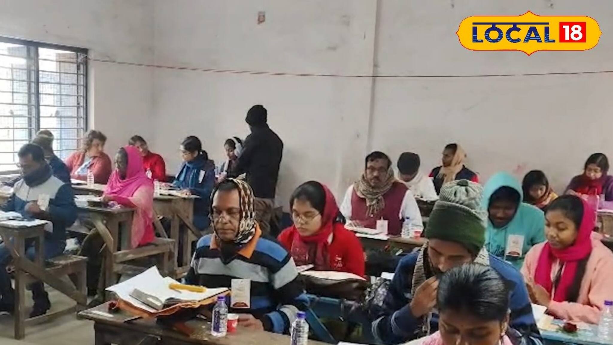 বই পড়ায় অভিনব রেকর্ড গড়ল বনগাঁ! ব্যতিক্রমী রেকর্ডের সাক্ষী সীমান্ত শহর