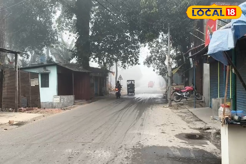 শিলিগুড়ি, ঋত্বিক ভট্টাচার্য : ২০২৬ সালের শুরুতেই শীতের কড়া দাপটে কাঁপছে উত্তরবঙ্গ। ভোরের আলো ফোটার আগেই ঘন কুয়াশার চাদরে ঢেকে যাচ্ছে একের পর এক শহর। মালদা, দার্জিলিং, শিলিগুড়ি থেকে শুরু করে কোচবিহার, জলপাইগুড়ি—সর্বত্রই কুয়াশা আর ঠান্ডার যুগলবন্দিতে বদলে যাচ্ছে সকালের চেনা ছবি।