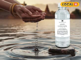 বাড়ির যেখানে সেখানে গঙ্গাজল রাখছেন না তো? বাস্তু মতে ঘোর বিপদ হতে পারে!