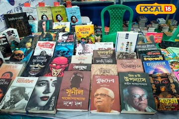 খাঁ খাঁ করছে বারাসতের বইমেলা, স্মার্টফোনের আসক্তির জেরেই কি বই বিমুখ হচ্ছে সমাজ! খাঁ খাঁ করছে বারাসতের বইমেলা, স্মার্টফোনের আসক্তির জেরেই কি বই বিমুখ হচ্ছে সমাজ!