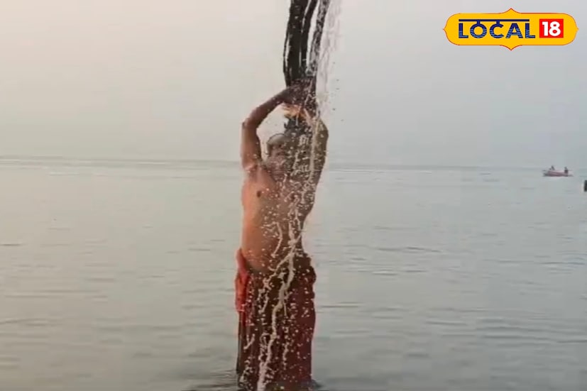 ১৪ জানুয়ারি মকর সংক্রান্তি। আর এদিন থেকেই ভাগ্য বদলে যেতে পারে তিন রাশির জাতকদের। যাঁদের জন্মকুণ্ডলী সহায় থাকবে, আজ গ্রহ নক্ষত্রের প্রভাবে বদলে যাবে কপাল। চকচক করে উঠবে সৌভাগ্যের রেখা।