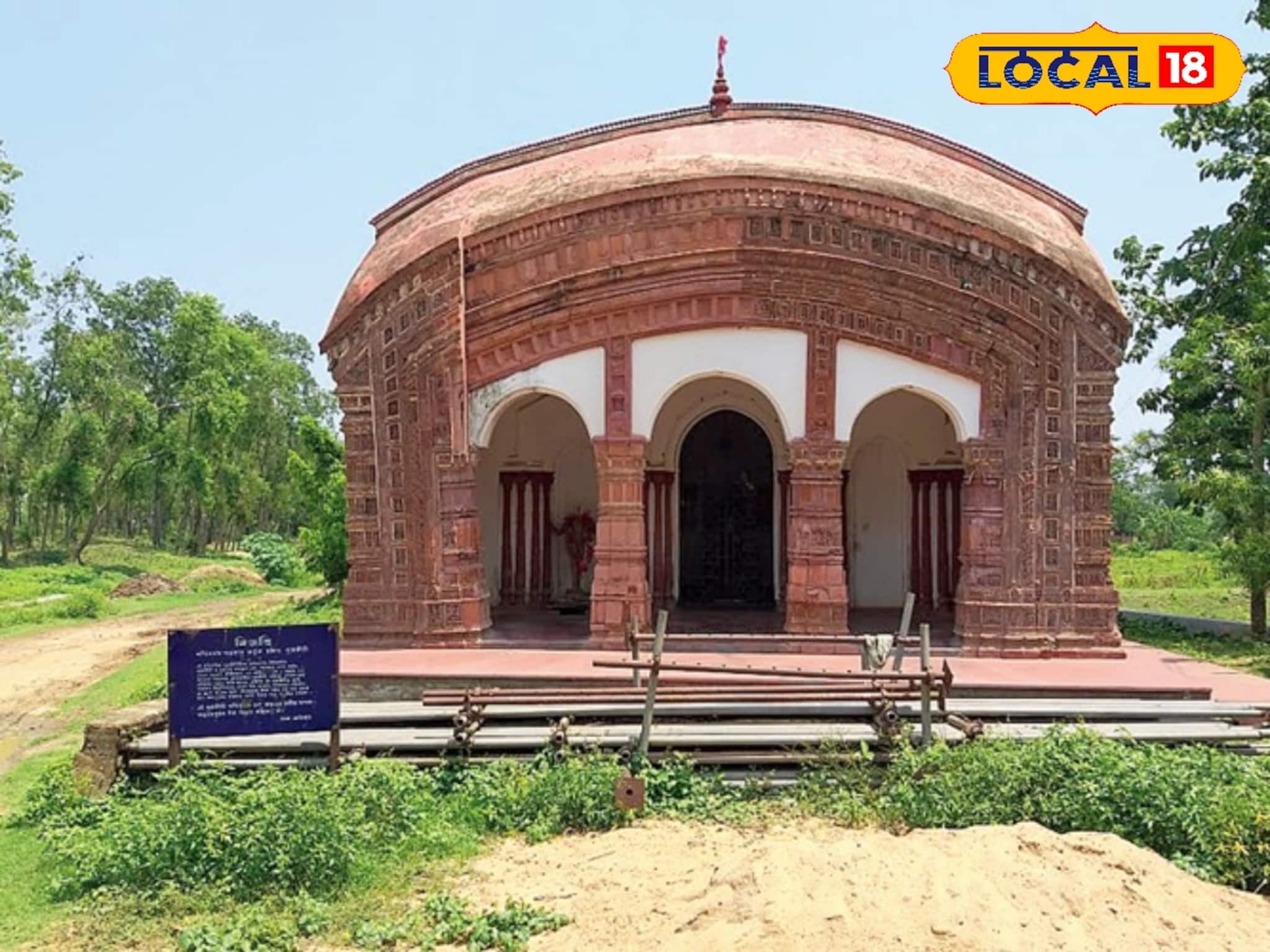 নদীবন্দরে নোঙর হত ঘি বোঝাই নৌকো, বোলপুরের কাছেই দেখুন নীলকুঠির ইতিহাস আর মন্দির ভরা গ্রাম