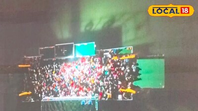 মাঝ নদীতে আটকে পড়ল বার্জ