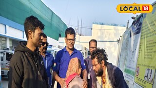 বাবার সঙ্গে কথা বলছে অঞ্জনা বাবার সঙ্গে কথা বলছে অঞ্জনা