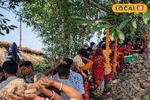 Nadia News:কৃষ্ণনগরের ঢেলাই চণ্ডী দেবীর মন্দির, গাছের ডালে মাটির ঢেলা ঝুলিয়ে দেওয়া হয় পুজো