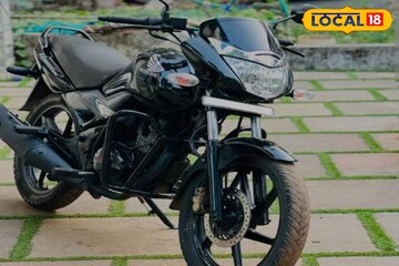 বাইক সাইড স্ট্যান্ডে রেখে দেন নাকি! বড় সর্বনাশ হয়ে যাচ্ছে আপনার প্রিয় বাহনের, রইল টিপস