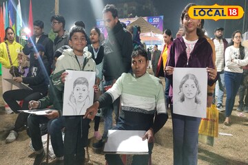 চাকরিকে বলে বলে গোল দিচ্ছেন তিন যুবক, প্যাশনের জোরে অঢেল আয়! রাস্তায় লোকে তাকিয়ে দেখে