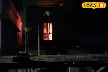 বিকট শব্দে কেঁপে উঠল, সিলিন্ডার বিস্ফোরণে ছাই হয়ে গেল আস্ত বাড়ি! দিশেহারা গোটা পরিবার