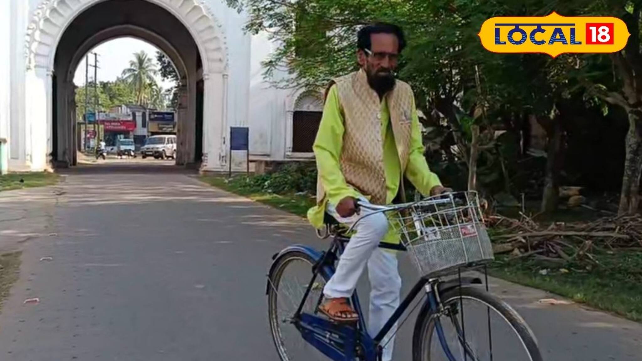 Murshidabad History: ইতিহাসের স্রোতে বিলীন প্রাসাদ-সম্পদ-জৌলুস, মুর্শিদাবাদের নবাবদের বংশধর সৈয়দ রেজা আলি মির্জার সঙ্গী এখন সাইকেল