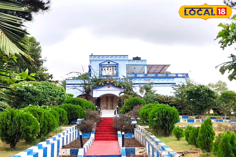 দিঘায় তো বহুবার বেড়াতে গেছেন। কিন্তু দিঘার ইতিহাসবাহী এই বাড়ির কথা অনেকেরই অজানা। সমুদ্র শহরের বুকে আজও দাঁড়িয়ে আছে এক প্রাচীন স্থাপনা। দূর থেকে দেখলে মনে হয় রাজপ্রাসাদ। নীরবে বহু যুগের ইতিহাস বয়ে চলেছে এই বাড়িটি। সময়ের সঙ্গে বদলে গেছে দিঘা। বদলায়নি এই ভবনের অস্তিত্ব। স্থানীয় ইতিহাসবিদদের মতে, দিঘার ইতিহাস বুঝতে গেলে এই বাড়িটির গুরুত্ব অপরিসীম। এটি শুধু একটি বাড়ি নয়, দিঘার অতীতের এক জীবন্ত সাক্ষ্য। দিঘার সবচেয়ে পুরনো বাড়ি বললেও ভুল হয় না। (তথ্য ও ছবি: মদন মাইতি)