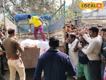 মৃতদেহ উদ্ধার হতেই চাঞ্চল্য 