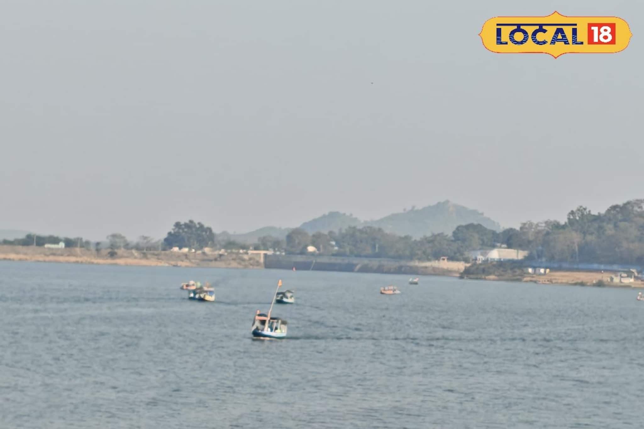 শীতের হালকা ছোঁয়া, রোদের দাপট! দক্ষিণবঙ্গে মনোরম আবহাওয়ায় স্বস্তির দিন শীতের হালকা ছোঁয়া, রোদের দাপট! দক্ষিণবঙ্গে মনোরম আবহাওয়ায় স্বস্তির দিন