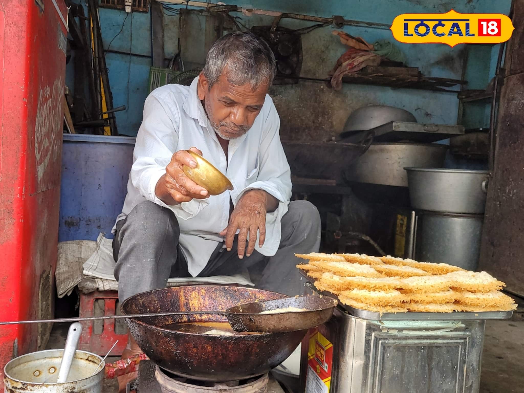 মুচমুচে খোলসে অমৃত,পশ্চিম মেদিনীপুরের বিখ্যাত মিষ্টি বাবরসার জন্ম কীভাবে? জানলে চমকে যাবেন মুচমুচে খোলসে অমৃত,পশ্চিম মেদিনীপুরের বিখ্যাত মিষ্টি বাবরসার জন্ম কীভাবে? জানলে চমকে যাবেন