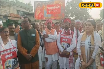 স্বাধীনতার ৭৯ বছর পেরিয়েও মেলেনি ট্রেন, করিমপুর-কৃষ্ণনগর রেললাইনের দাবিতে রাস্তায় মানুষ স্বাধীনতার ৭৯ বছর পেরিয়েও মেলেনি ট্রেন, করিমপুর-কৃষ্ণনগর রেললাইনের দাবিতে রাস্তায় মানুষ
