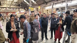 হাওড়া স্টেশনে রেলের অভিযান৷ 