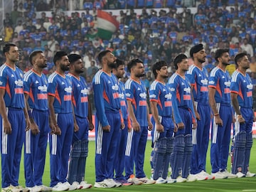 ৩টি বড় সমস্যা! টি-২০ বিশ্বকাপের আগে চিন্তায় টিম ইন্ডিয়া! কোন পথে সমাধান?