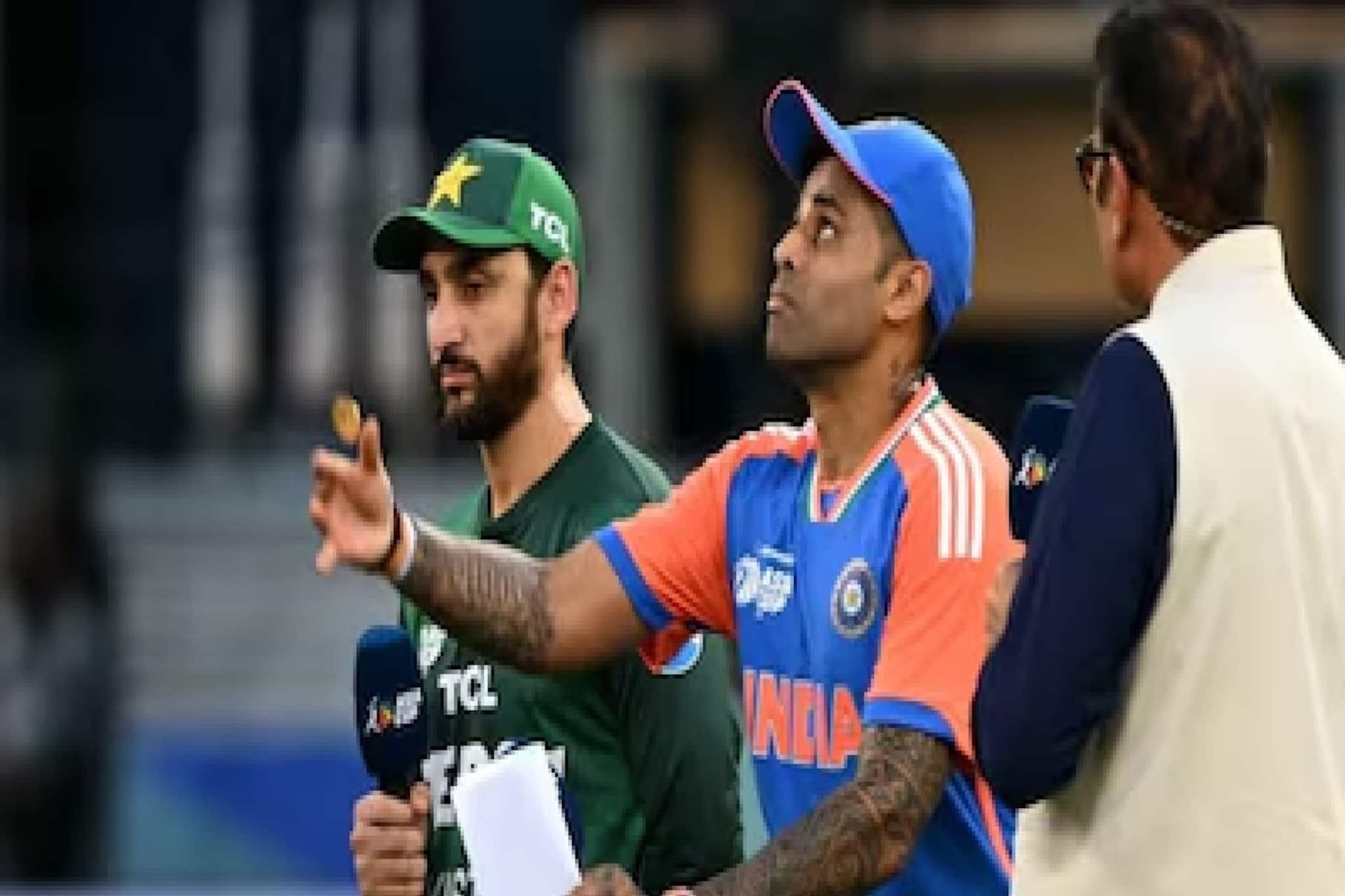 ‘ভাই’ বাংলাদেশের পাশে দাঁড়িয়ে আইসিসিকে ‘সবক’ শেখাতে ভারতের বিরুদ্ধে WC ম্যাচ বয়কট