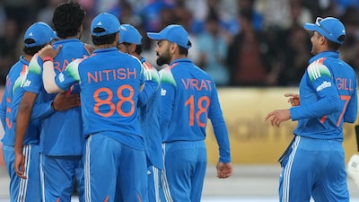 India Crumbles Against New Zealand Despite Kohli's Century; Series Lost