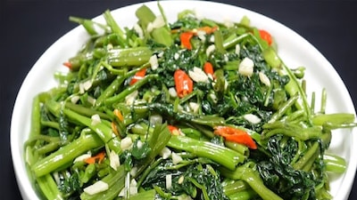 কলমি শাকের ভাজা 