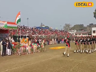 কালনায় ৭৭'তম প্রজাতন্ত্র দিবস উদযাপনের মাঝে হঠাৎই ছন্দপতন