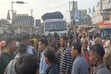 West Bardhaman News: ট্রাক্টরের ধাক্কায় গুরুতর জখম টোটো চালক, সড়ক দুর্ঘটনার জেরে রণক্ষেত্র কাঁকসার পানাগড় বাজার, জাতীয় সড়ক ঘিরে অবরোধ