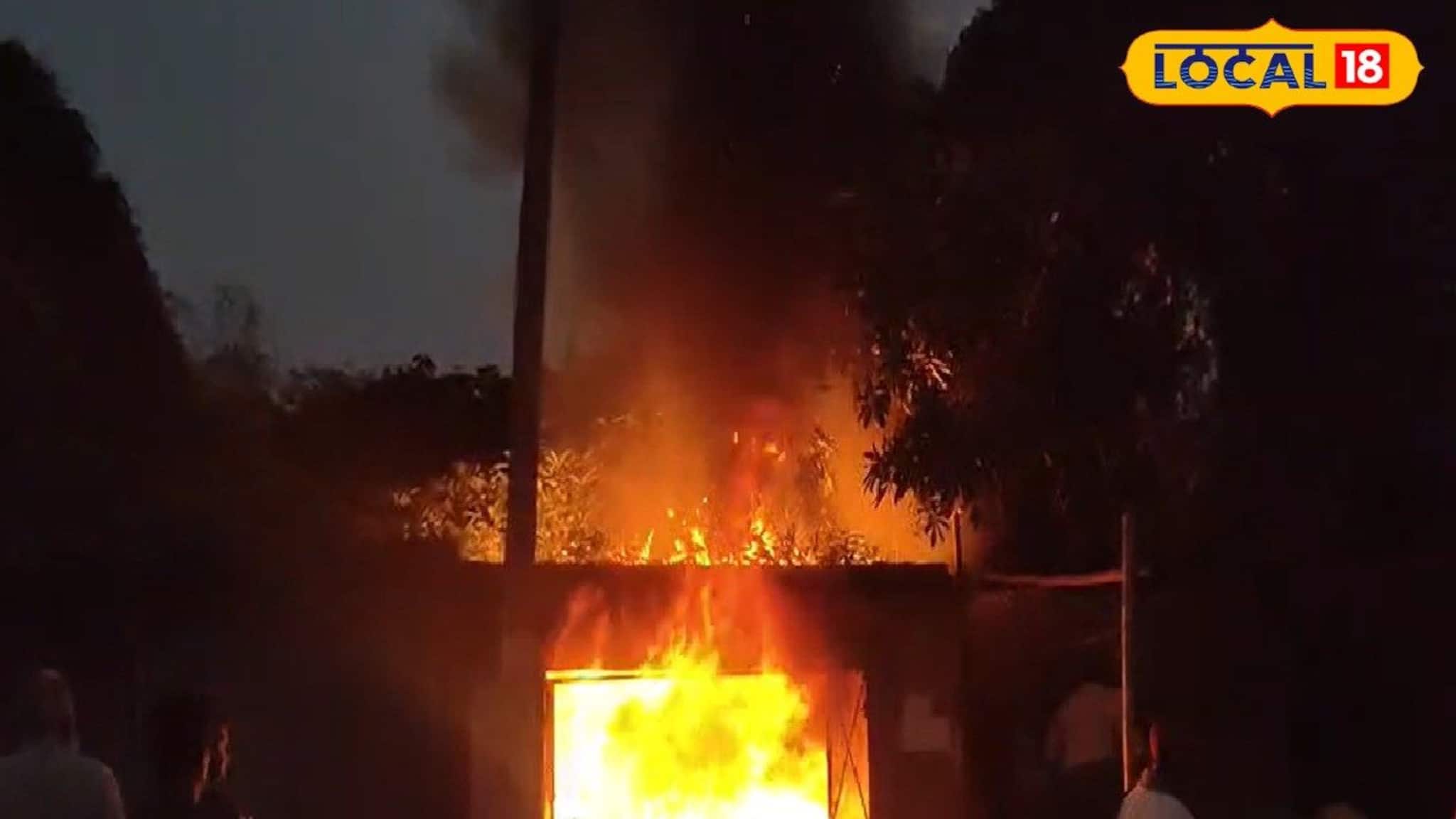 Kanksa Fire: মশা মারার ধূপ থেকে সাংঘাতিক সর্বনাশ! দাউদাউ করে জ্বলে উঠল দোকান, কাঁকসায় অগ্নিদগ্ধ মহিলা