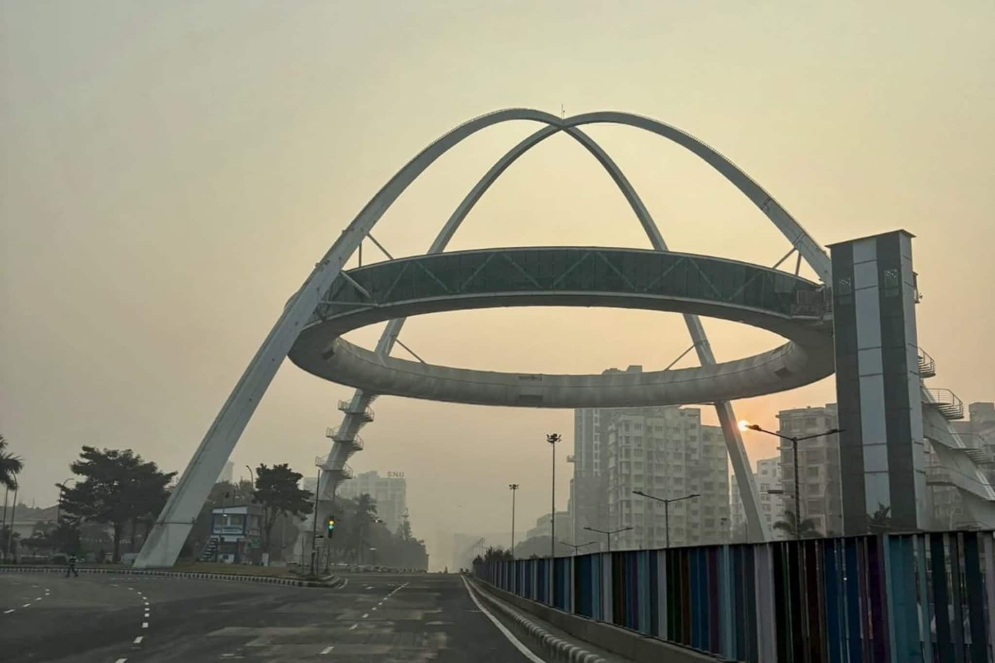 West Bengal Weather Update: জাঁকিয়ে শীতের দোসর ঘন কুয়াশা, তবে চলতি সপ্তাহেই শীতের আমেজ শেষ, রাজ্যে ঠান্ডা কমবে কবে? জেনে নিন West Bengal Weather Update: জাঁকিয়ে শীতের দোসর ঘন কুয়াশা, তবে চলতি সপ্তাহেই শীতের আমেজ শেষ, রাজ্যে ঠান্ডা কমবে কবে? জেনে নিন
