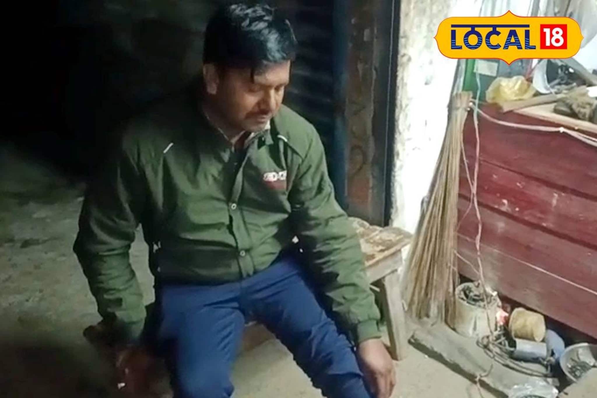 চলন্ত বাইকে আচমকা পিছন থেকে হামলা! চালকের পায়ে থাবা বসিয়ে পালাল লেপার্ড