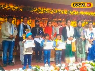 কলেজের আদলে প্রাথমিক স্কুলে ফ্রেশার্স! খানাপিনা-নাচগানের মাধ্যমে কচিকাঁচাদের বরণ