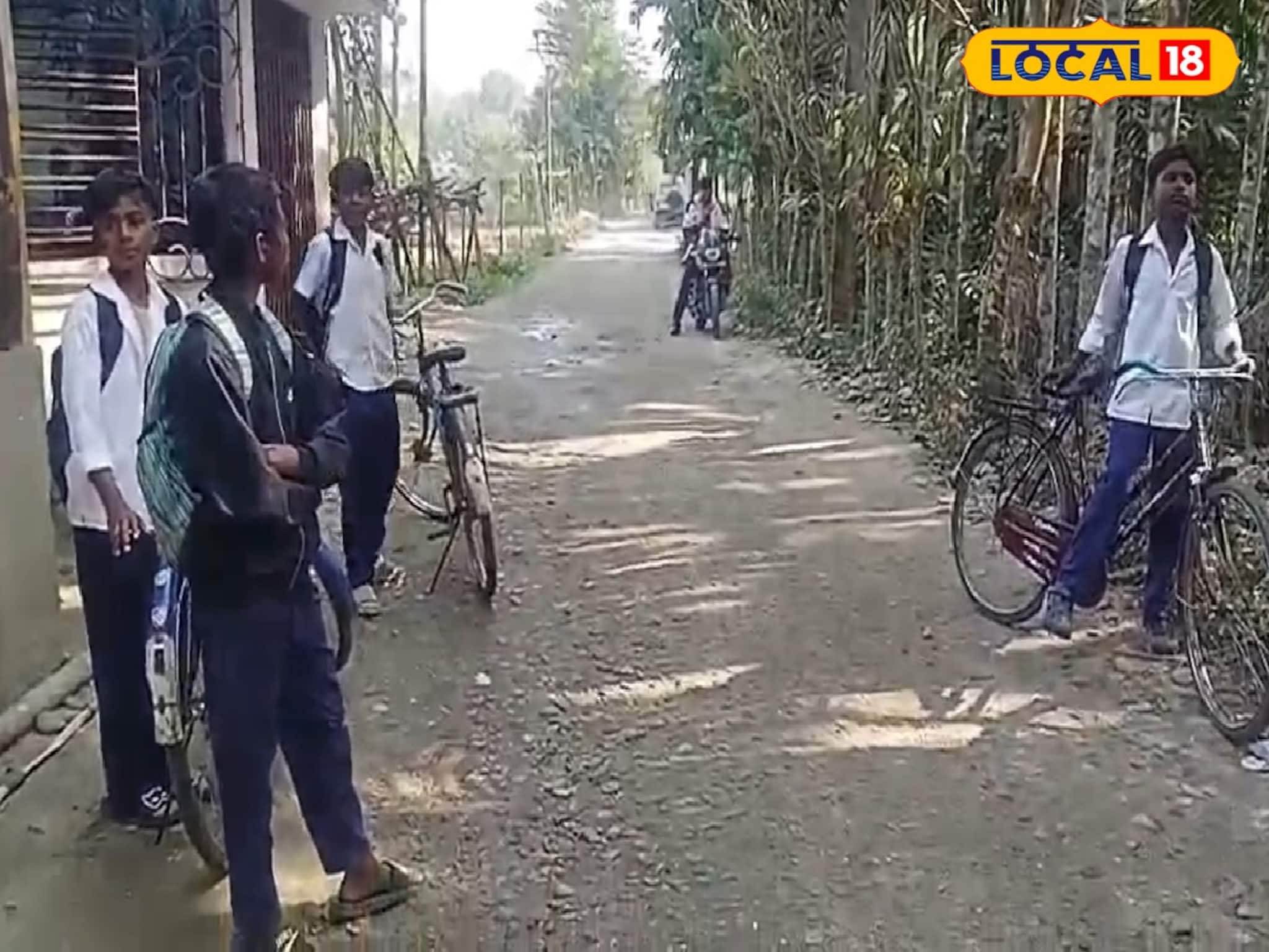 বছরের শুরুতেই মাটিয়ালিতে বেহাল রাস্তার সংস্কার! পথশ্রী প্রকল্পের জয়জয়কার