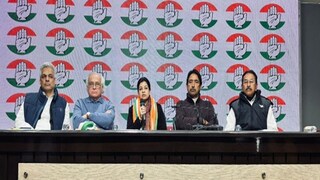 কংগ্রেসে যোগদান করলেন মৌসম৷ 