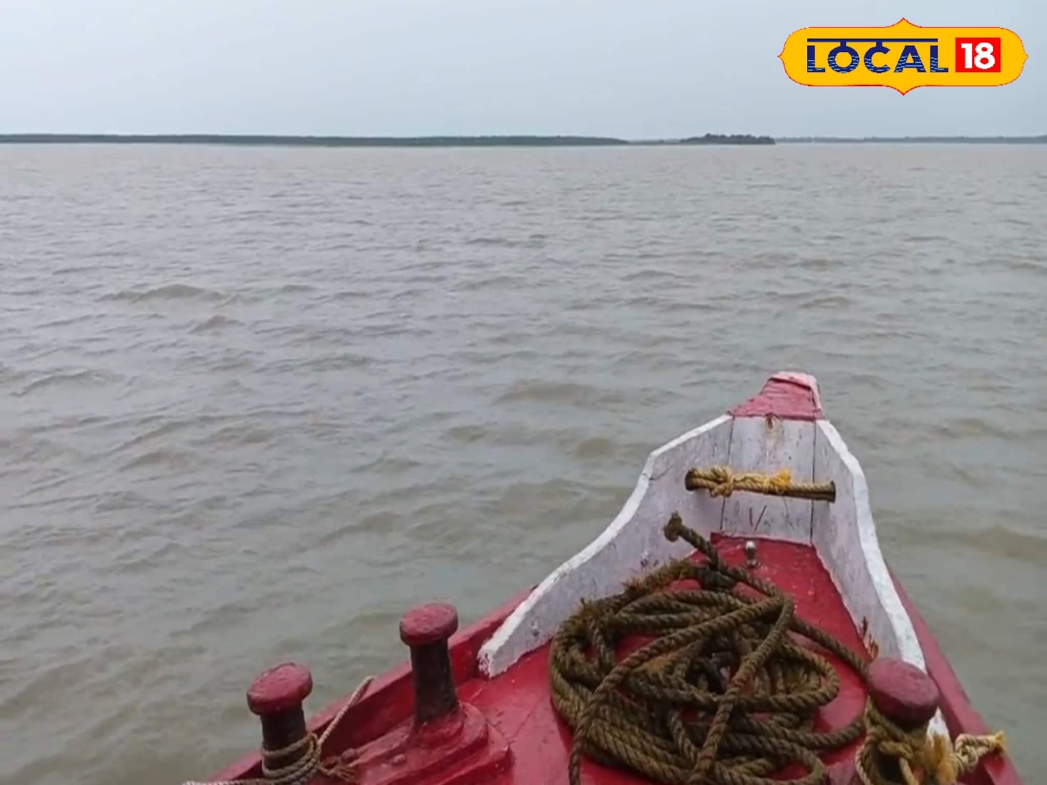 গভীর রাতে ট্রলার থেকে উধাও মৎস্যজীবী, শৌচকর্ম করতে গিয়েই কি তবে অঘটন! গভীর রাতে ট্রলার থেকে উধাও মৎস্যজীবী, শৌচকর্ম করতে গিয়েই কি তবে অঘটন!