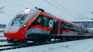 কাশ্মীরে তীব্র শৈত্যপ্রবাহের মধ্যে বন্দে ভারত কাশ্মীরে তীব্র শৈত্যপ্রবাহের মধ্যে বন্দে ভারত