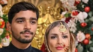 মুহাম্মদ আকমল জানিয়েছেন যে তাঁদের কথোপকথনের শুরুতেই তিনি সেলমাকে প্রস্তাব দিয়েছিলেন