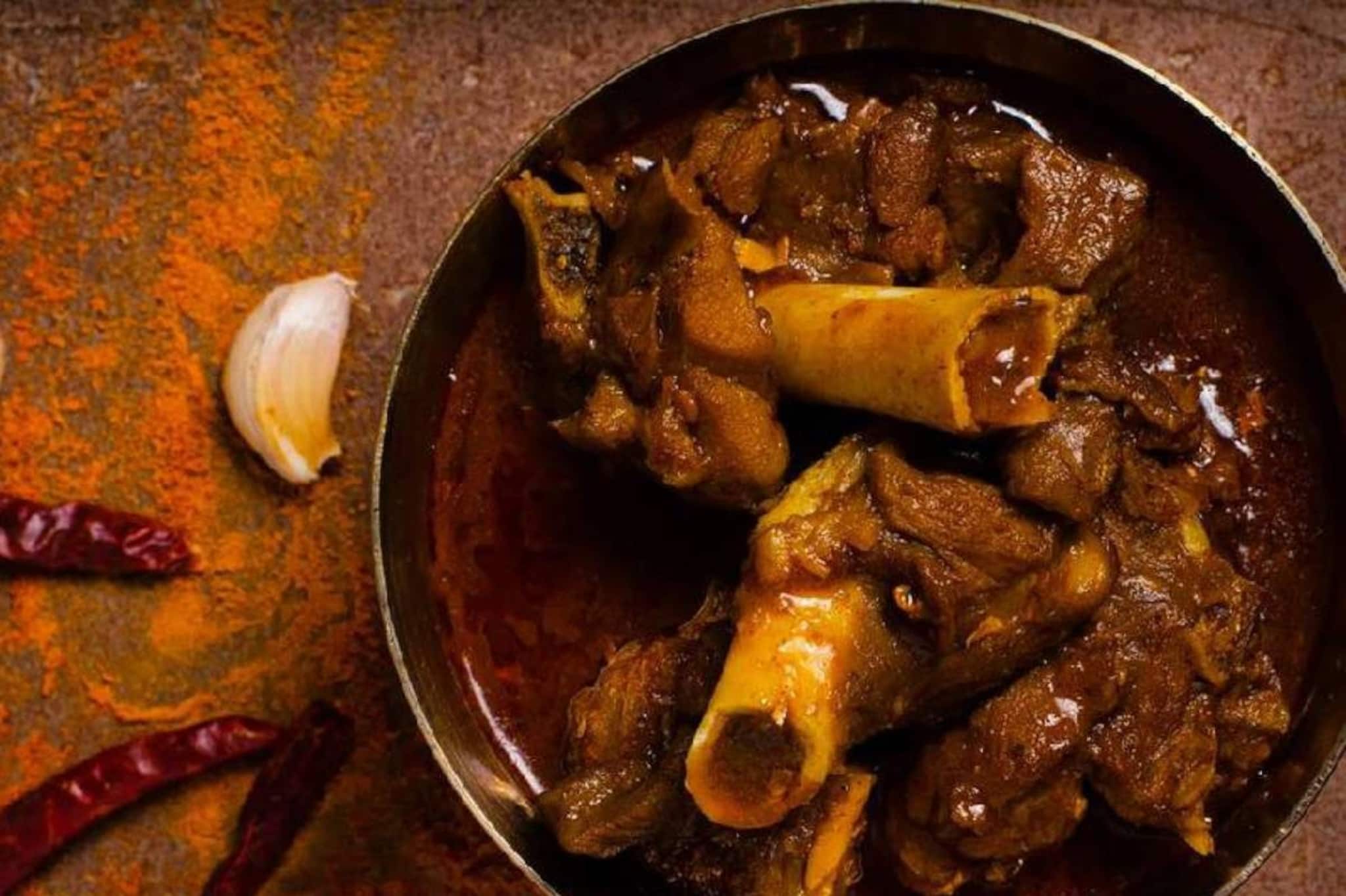 পাঁঠা বা খাসির মাংস মানেই বিপদ? সপ্তাহে কতটা মাটন খাওয়া নিরাপদ, বলছেন বিশেষজ্ঞ