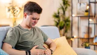 অস্বাস্থ্যকর খাদ্যাভ্যাসের কারণে হজম সংক্রান্ত সমস্যাগুলি সাধারণ হয়ে উঠেছে অস্বাস্থ্যকর খাদ্যাভ্যাসের কারণে হজম সংক্রান্ত সমস্যাগুলি সাধারণ হয়ে উঠেছে