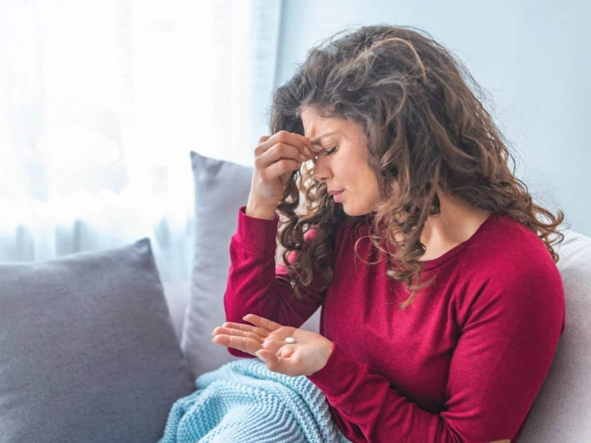 মুঠো মুঠো পেইন কিলার ছাড়াই কমবে শীতের অসহ্য মাথা যন্ত্রণা! রইল মোক্ষম ঘরোয়া টোটকা