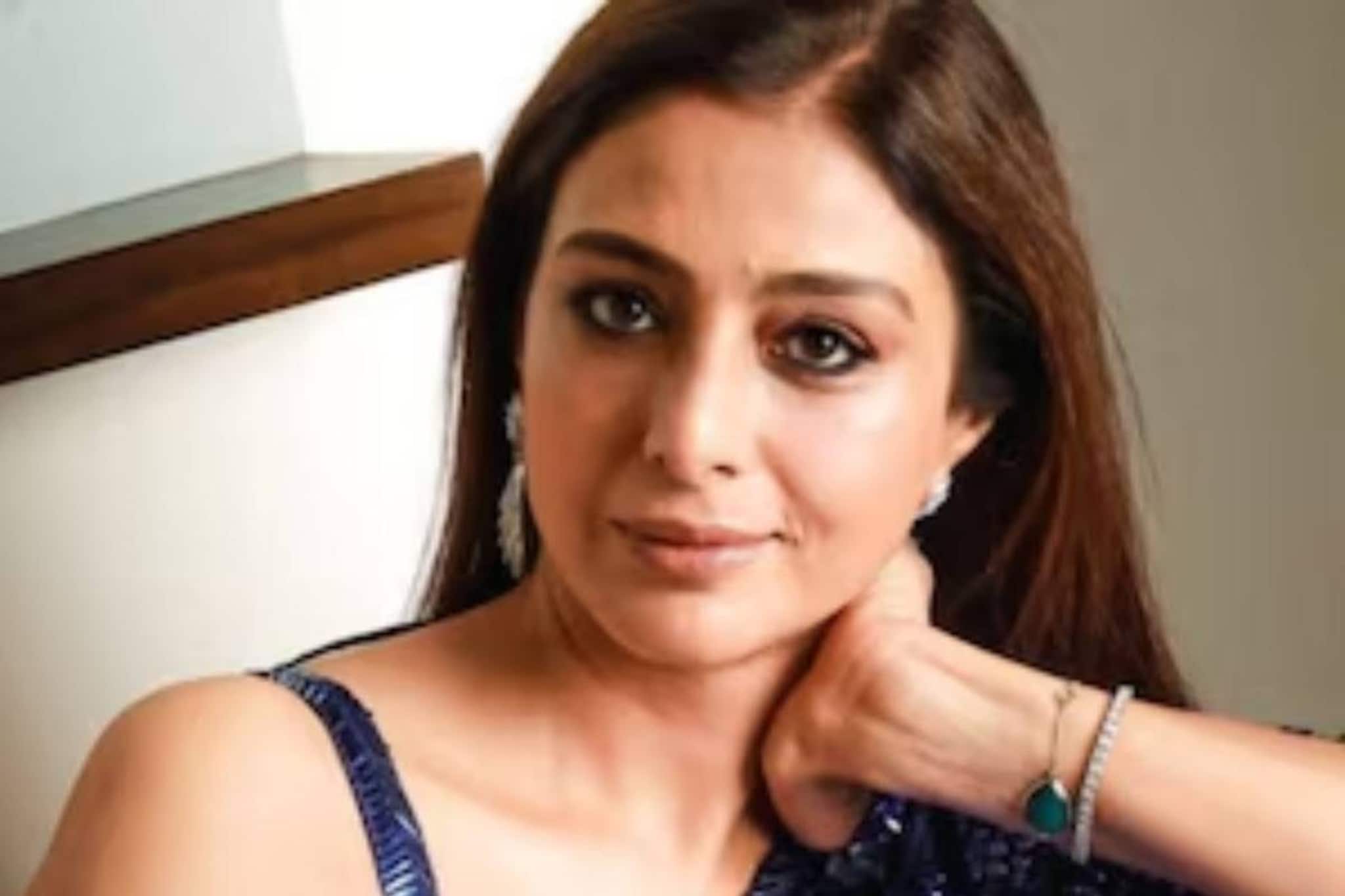 কোনও দিন বাবার পদবি ব্যবহার নিইনি, কাউকে বিয়ে করিনি...মনের কথার ঝাঁপি উজাড় করলেন টাবু