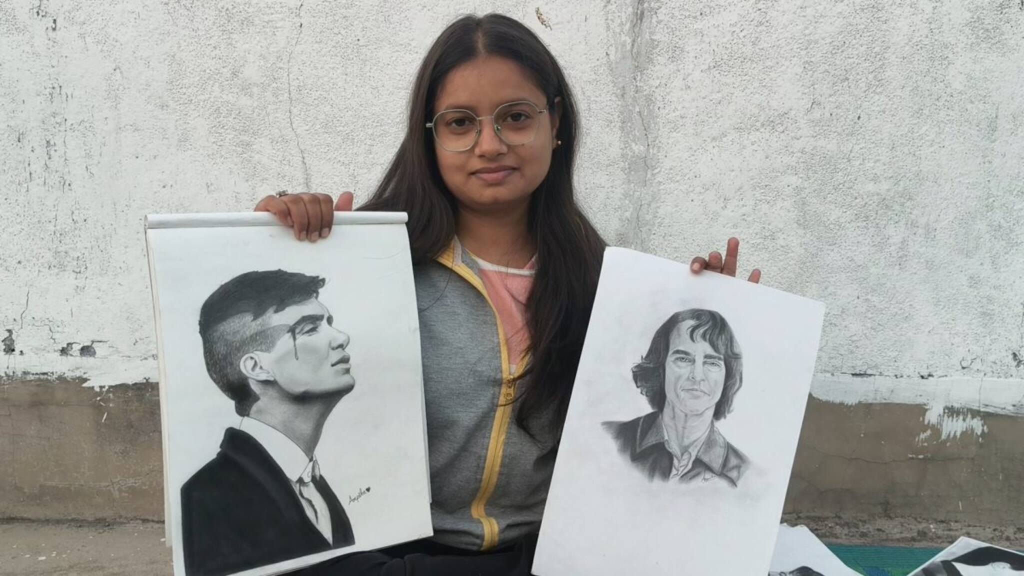 পুরুলিয়ার এমএ পাশ তরুণীর চিত্রকলায় অনন্য প্রতিভা! দেখলে হা হয়ে যেতে বাধ্য