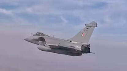 প্রজাতন্ত্র দিবসে ফাঁস পাকিস্তানের মিথ্যে দাবি৷ প্রজাতন্ত্র দিবসে ফাঁস পাকিস্তানের মিথ্যে দাবি৷