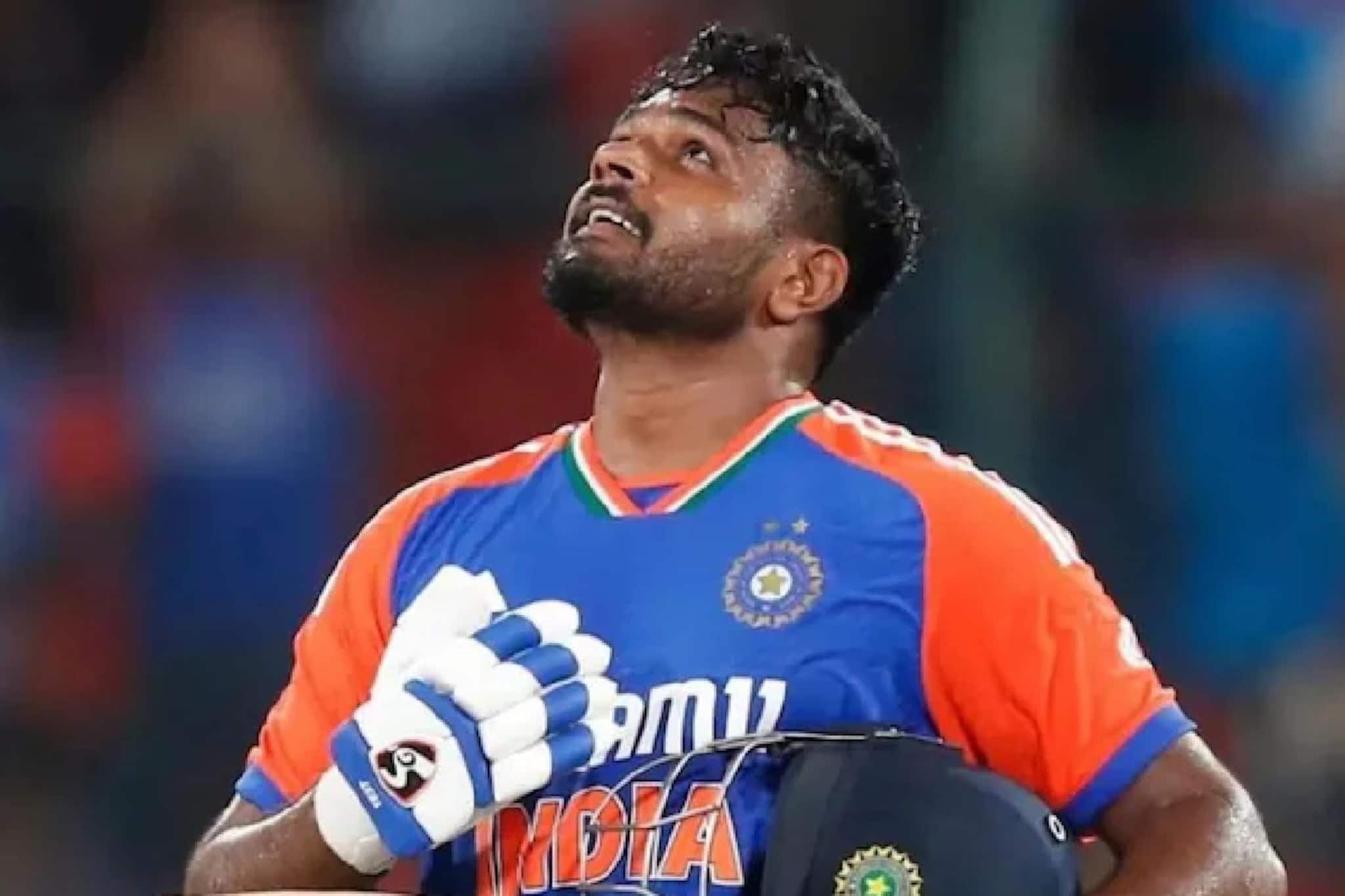 সঞ্জু স্যামসন এবার খাঁড়ার কোপে পড়ল বলে, টি টোয়েন্টি বিশ্বকাপের আগে শেষ সুযোগ