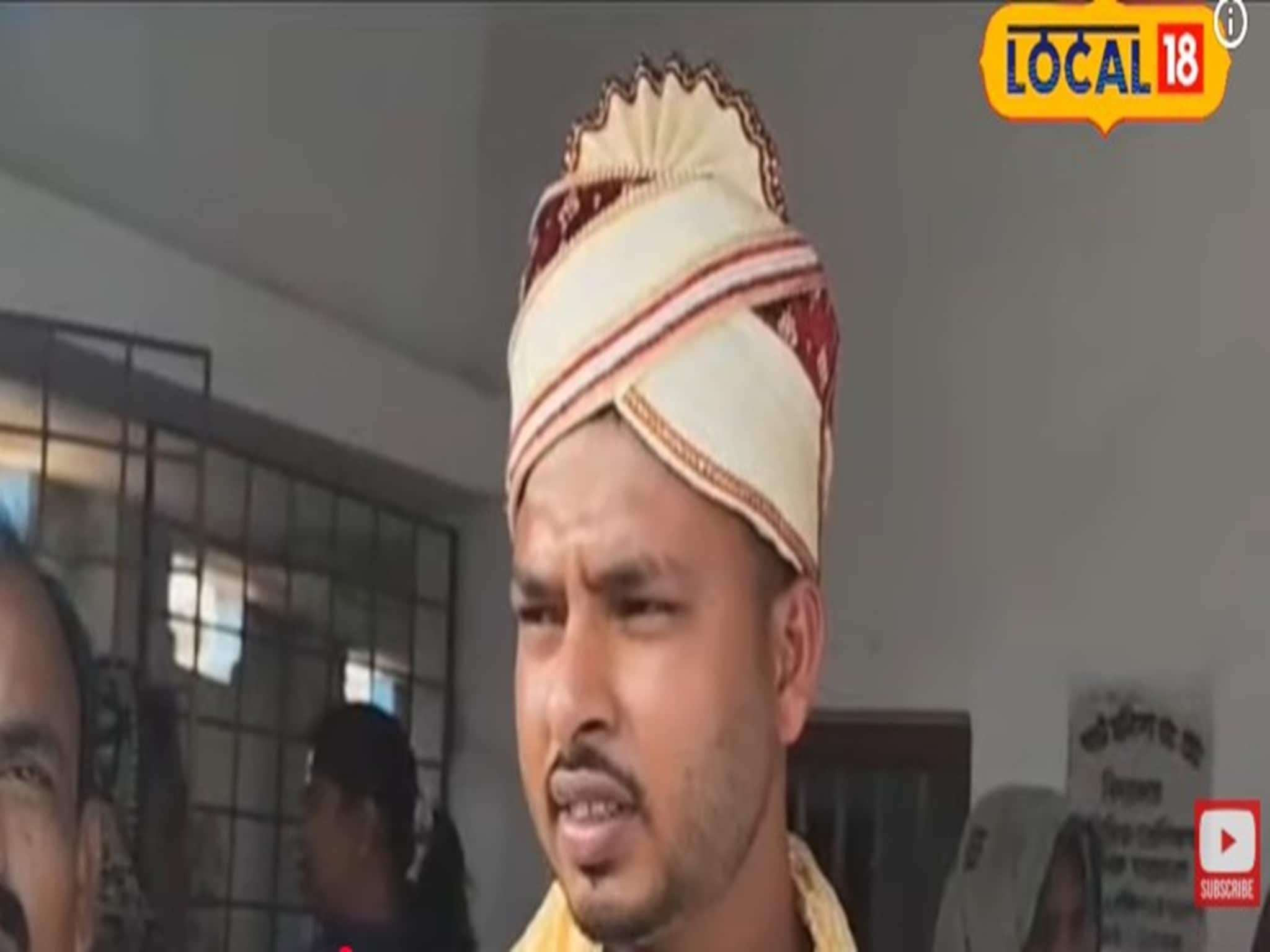 বিয়ের দিনেই SIR-হিয়ারিংয়ে ডাক, বরের সাজেই হিয়ারিংয়ের লাইনে হবু বর