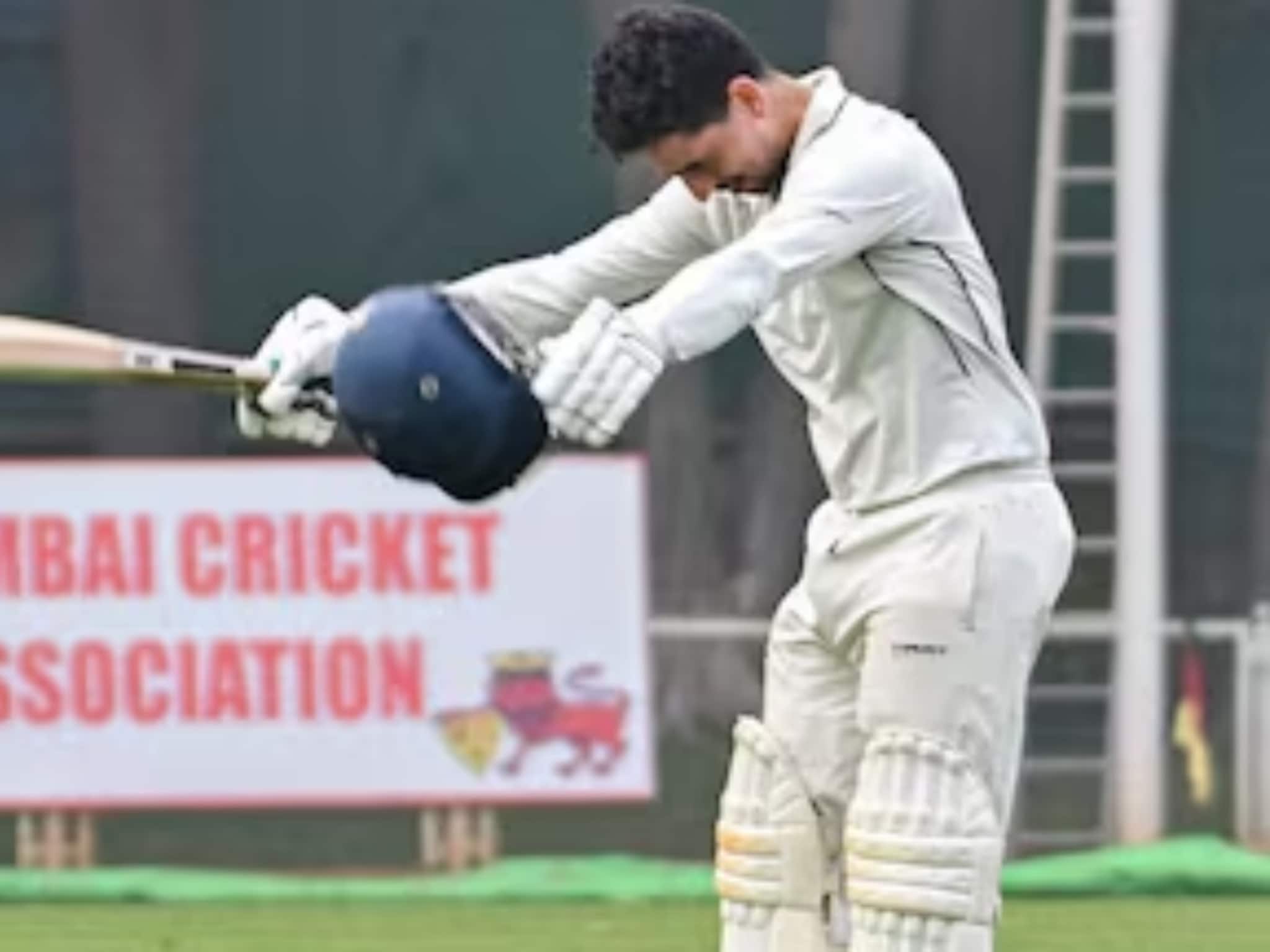 ইতিহাসের পাতায় মুম্বইয়ের ব্যাটার সিদ্ধেশ লাড, সচিন তেন্ডুলকরের সঙ্গে বসলেন একই আসনে ইতিহাসের পাতায় মুম্বইয়ের ব্যাটার সিদ্ধেশ লাড, সচিন তেন্ডুলকরের সঙ্গে বসলেন একই আসনে