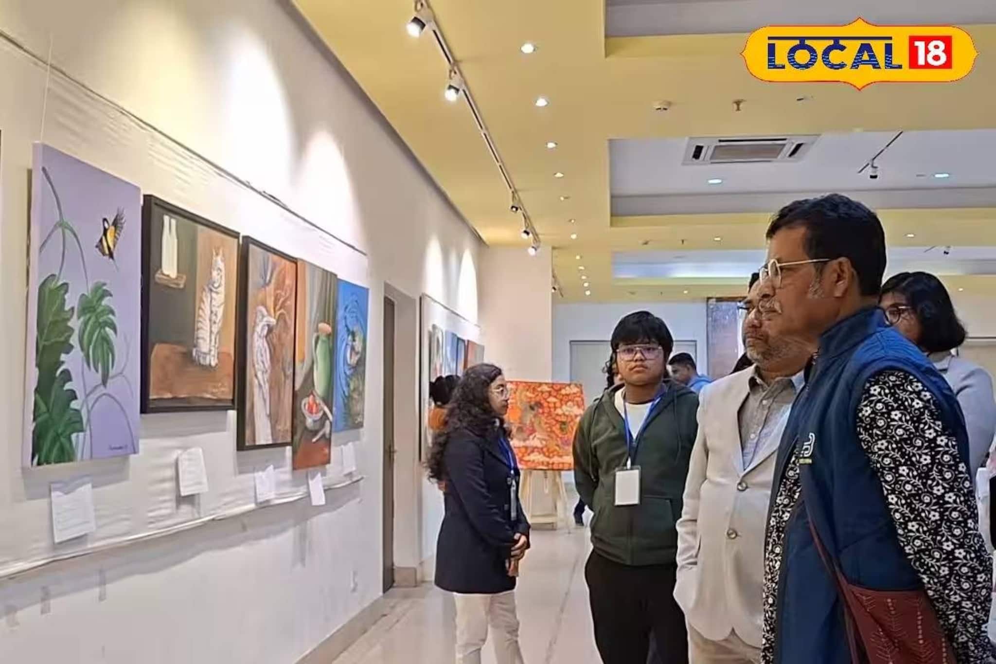 রিলের যুগে রঙে-রেখায় শৈশব ফেরানোর লড়াই! শিলিগুড়িতে ‘রঙিন তারার দেশ’ এক্সিবিট রিলের যুগে রঙে-রেখায় শৈশব ফেরানোর লড়াই! শিলিগুড়িতে ‘রঙিন তারার দেশ’ এক্সিবিট