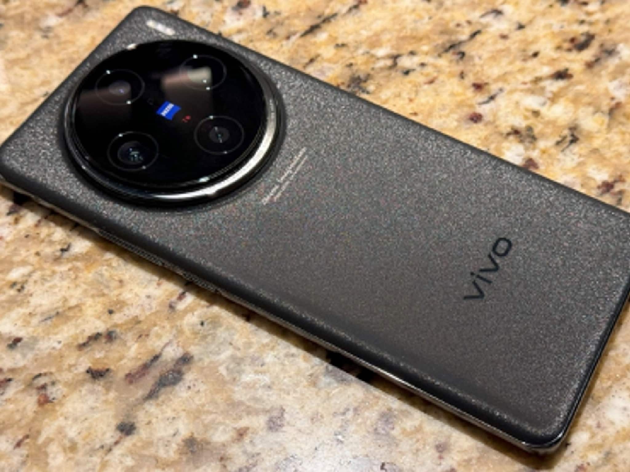 Smartphone : বাম্পার ডিল, Vivo X100 Pro-তে কয়েকদিনের জন্য ২৫,০০০ টাকা ছাড়! দেখে নিন কোথায় কীভাবে পাবেন