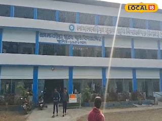 লাঙ্গলবেড়িয়া সুরথ স্মৃতি বিদ্যালয়ে চুরি 
