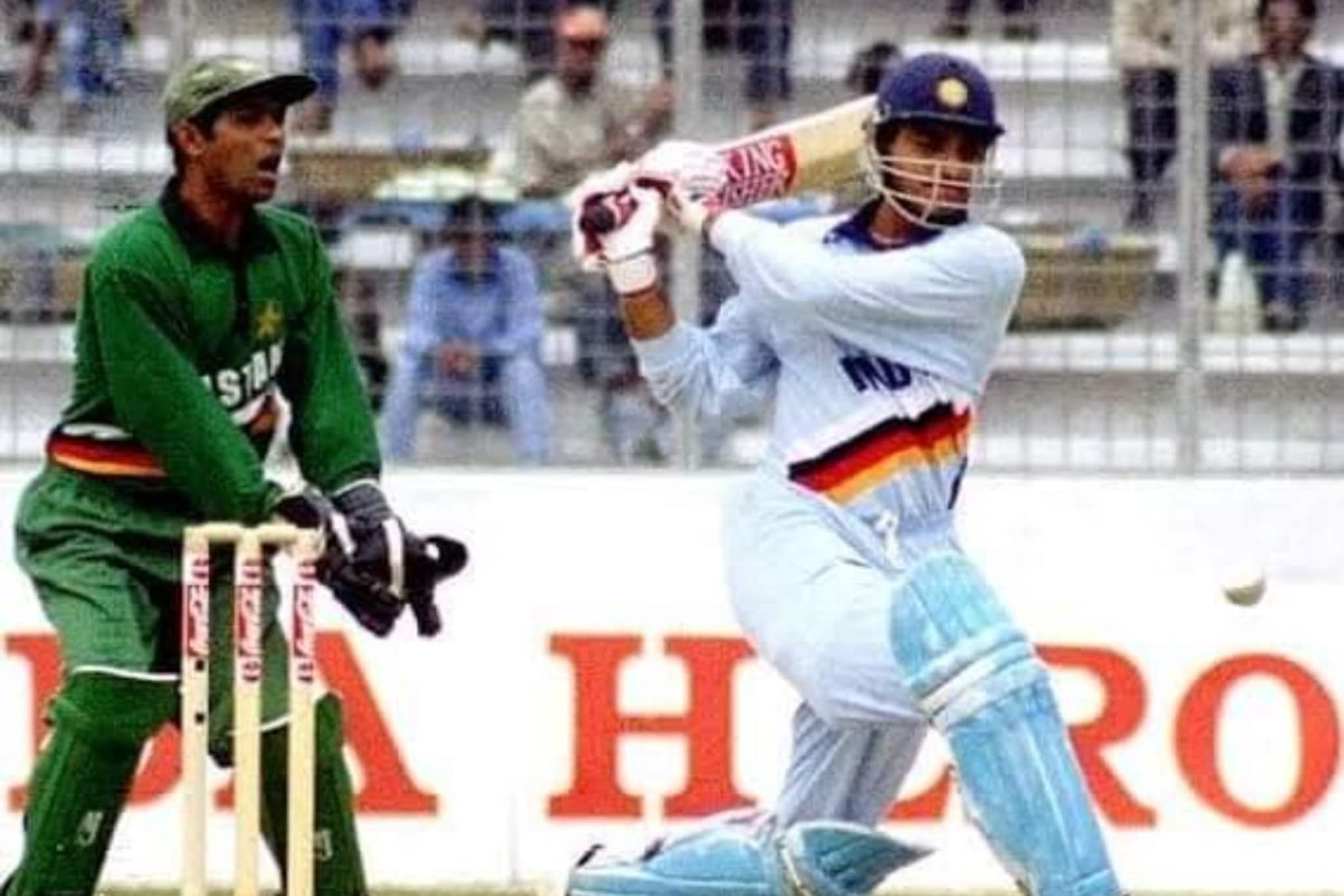 সৌরভের সেঞ্চুরি, পাকিস্তানকে হারিয়ে বিশ্বরেকর্ড, ১৮ জানুয়ারি ভারতীয় ক্রিকেটের ঐতিহাসিক দিন